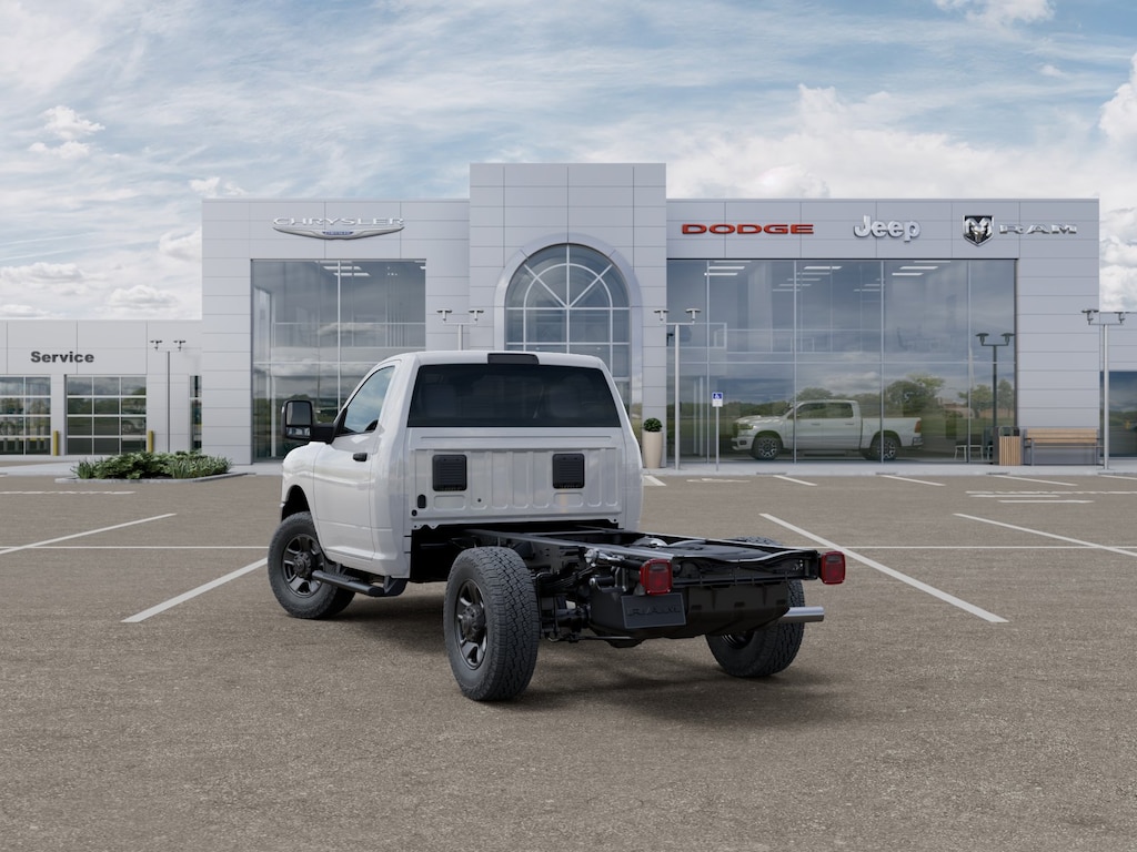 New 2026 Ram 3500 Chassis Cab Tradesman/Big Horn Pickup