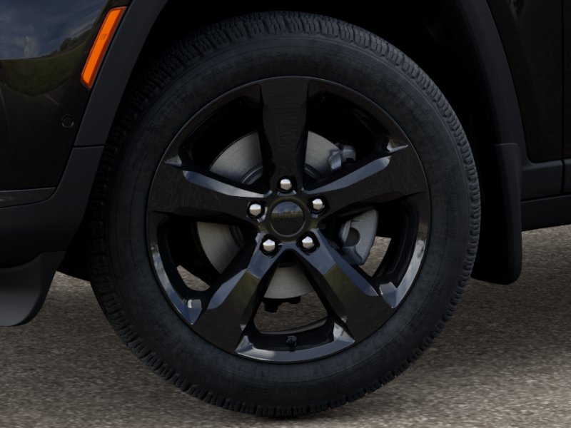 2025 Jeep Grand Cherokee Limited Sport photo 3