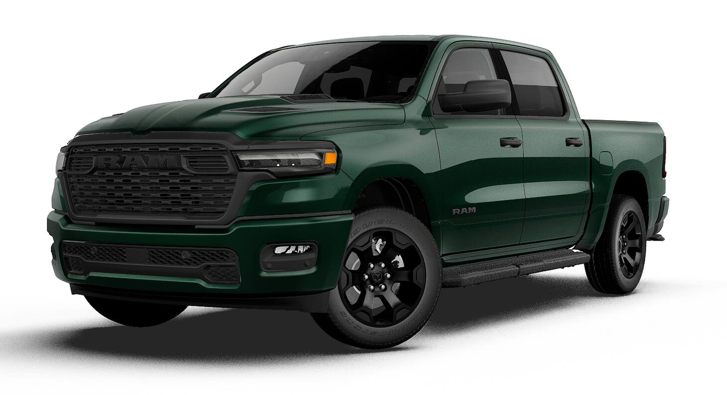 2027 Ram 1500 EXPRESS CREW CAB 4X4 5'7 BOX Pickup