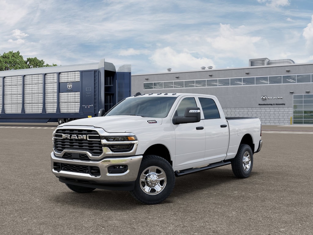 New 2026 Ram 2500 TRADESMAN CREW CAB 4X4 6'4 BOX Pickup