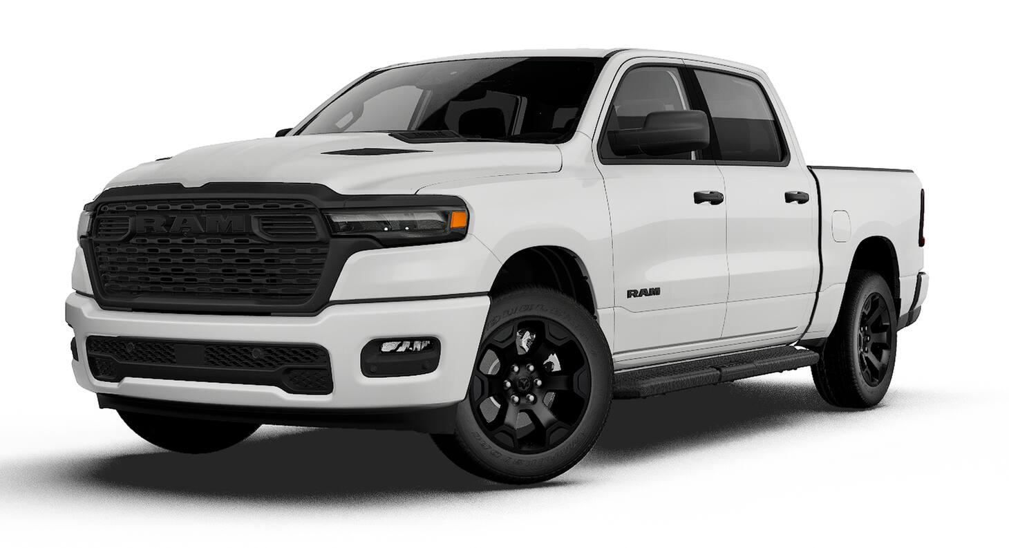 2027 Ram 1500 EXPRESS CREW CAB 4X4 5'7 BOX Pickup