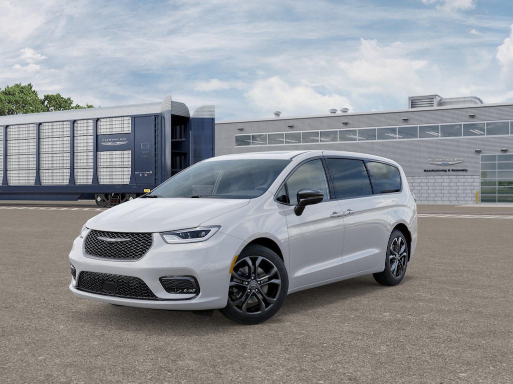 New 2026 Chrysler Pacifica SELECT AWD Passenger Van