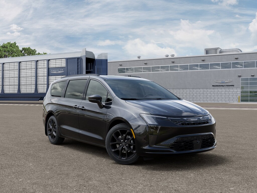 New 2027 Chrysler Pacifica LIMITED Passenger Van