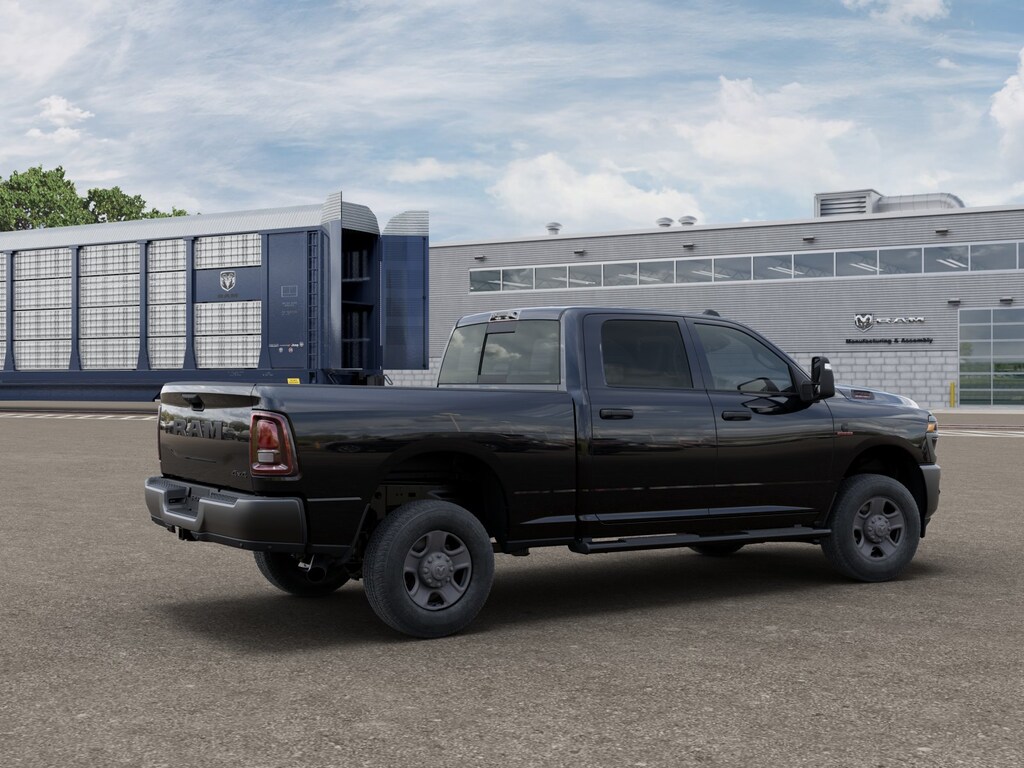 New 2026 Ram 2500 TRADESMAN CREW CAB 4X4 6'4 BOX Pickup