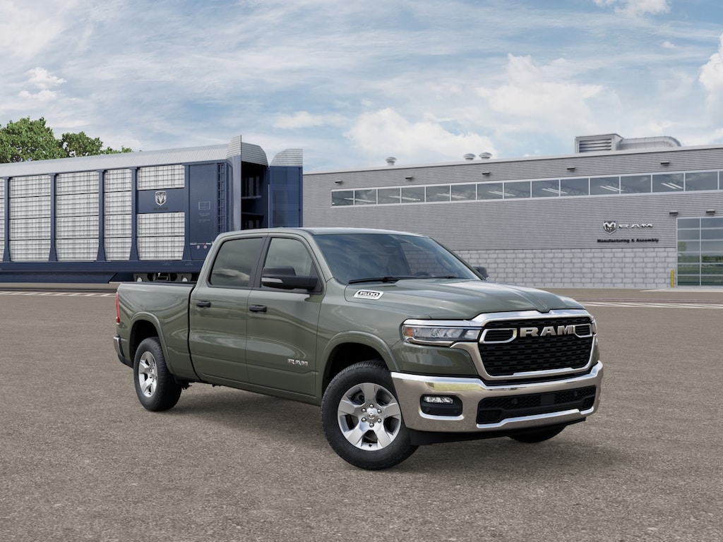 New 2026 Ram 1500 BIG HORN CREW CAB 4X4 6'4 BOX Pickup