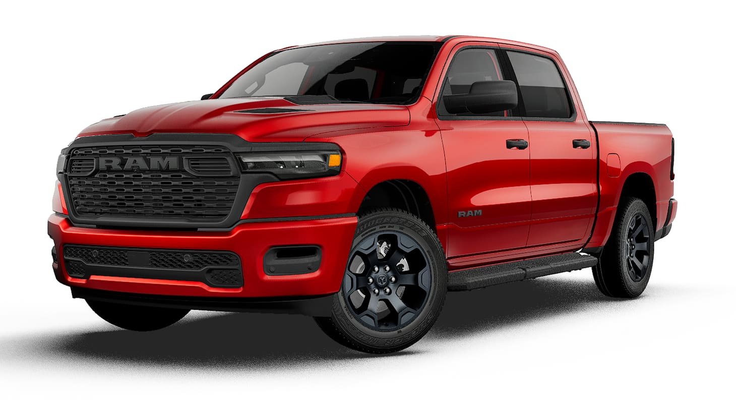 2027 Ram 1500 EXPRESS CREW CAB 4X4 5'7 BOX Pickup 4x4