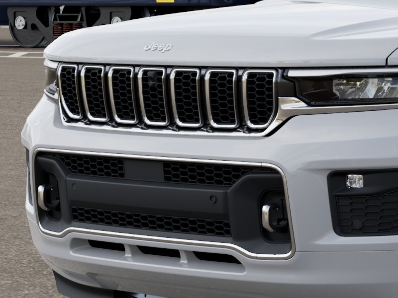 2025 Jeep Grand Cherokee Overland - Photo 25