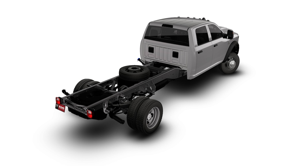 New 2026 Ram 5500 Chassis Cab TRADESMAN CREW 4X4 84' CA Pickup
