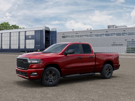 2026 Ram 1500 EXPRESS QUAD CAB 4X4 6'4 BOX Pickup