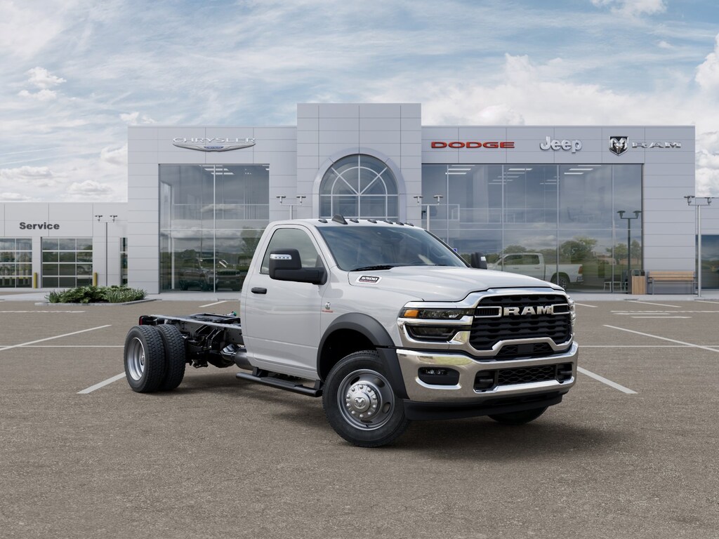 New 2025 Ram 5500 Tradesman/Big Horn Pickup