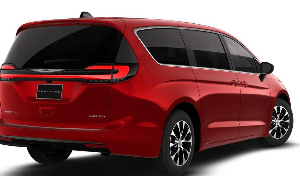 New 2026 Chrysler Pacifica Limited Passenger Van