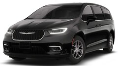 2026 Chrysler Pacifica Select Passenger Van