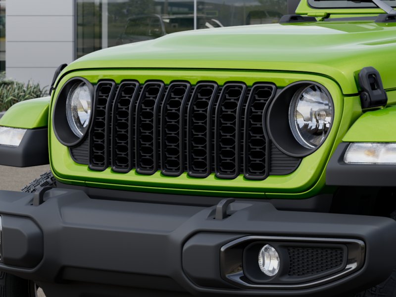 2025 Jeep Gladiator Nighthawk - Photo 31