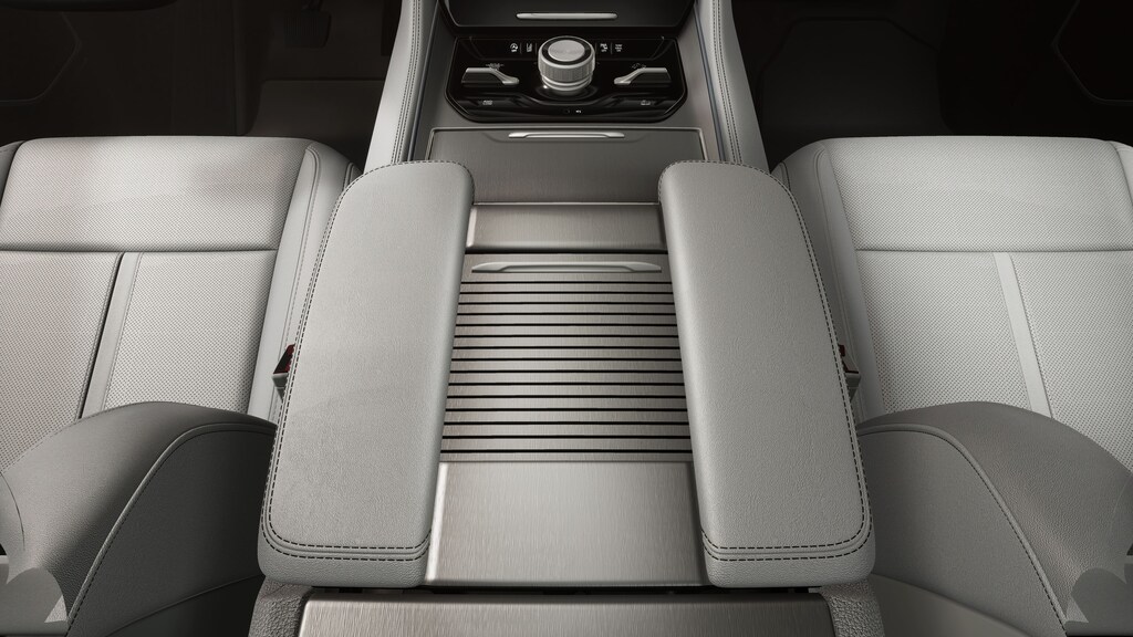 New 2026 Jeep Grand Wagoneer L LIMITED RESERVE 4X4 Sport Utility