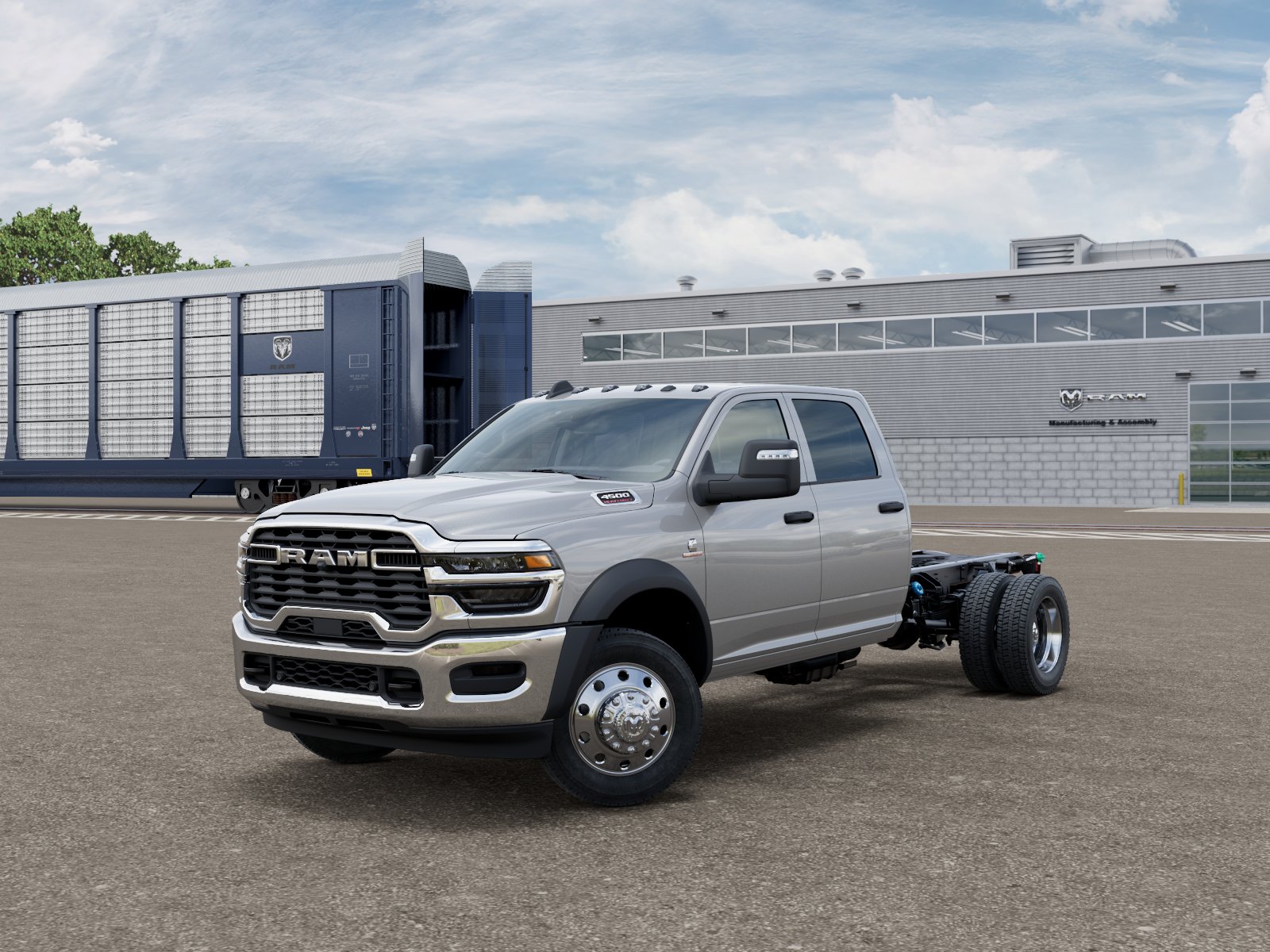 2027 Ram 4500 Chassis Cab TRADESMAN  CREW  4X4 60' CA Pickup