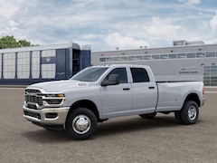 2026 Ram 3500 TRADESMAN CREW CAB 4X4 8' BOX Pickup