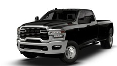 2026 Ram 3500 TRADESMAN CREW CAB 4X4 8' BOX Pickup