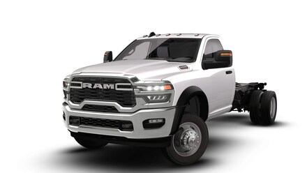2026 Ram 5500 Chassis Cab TRADESMAN  REGULAR  4X4 84' CA Pickup
