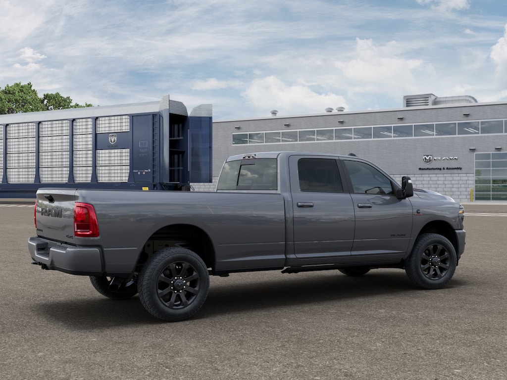 New 2026 Ram 2500 LARAMIE CREW CAB 4X4 8' BOX Pickup