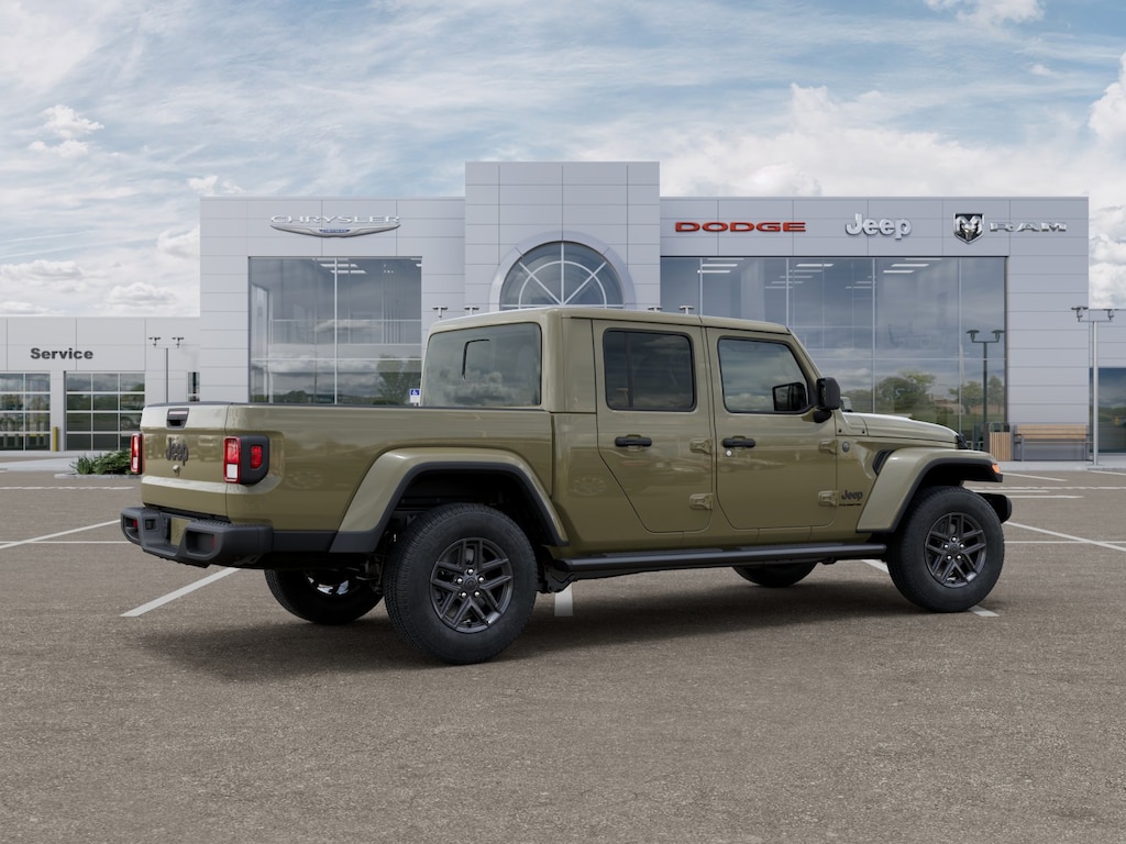 New 2026 Jeep Gladiator Sport S Pickup