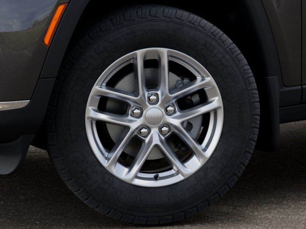 New 2025 Jeep Grand Cherokee L LAREDO X 4X4 Sport Utility