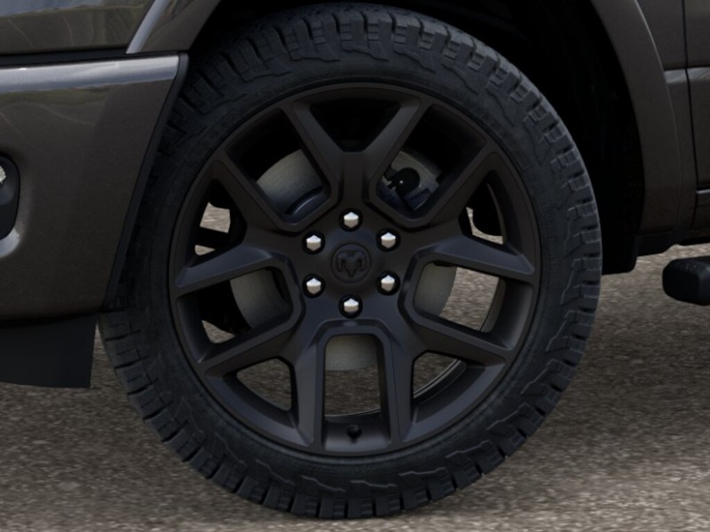 New 2026 Ram 1500 LARAMIE CREW CAB 4X4 5'7 BOX Pickup