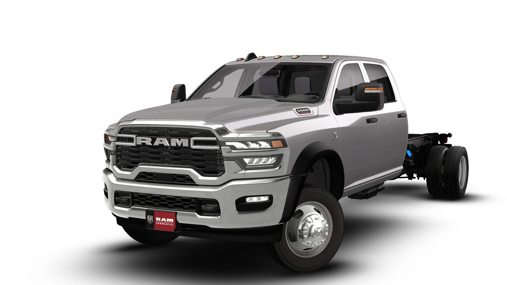 New 2026 Ram 5500 TRADESMAN CHASSIS CREW CAB 4X4 84' CA Pickup