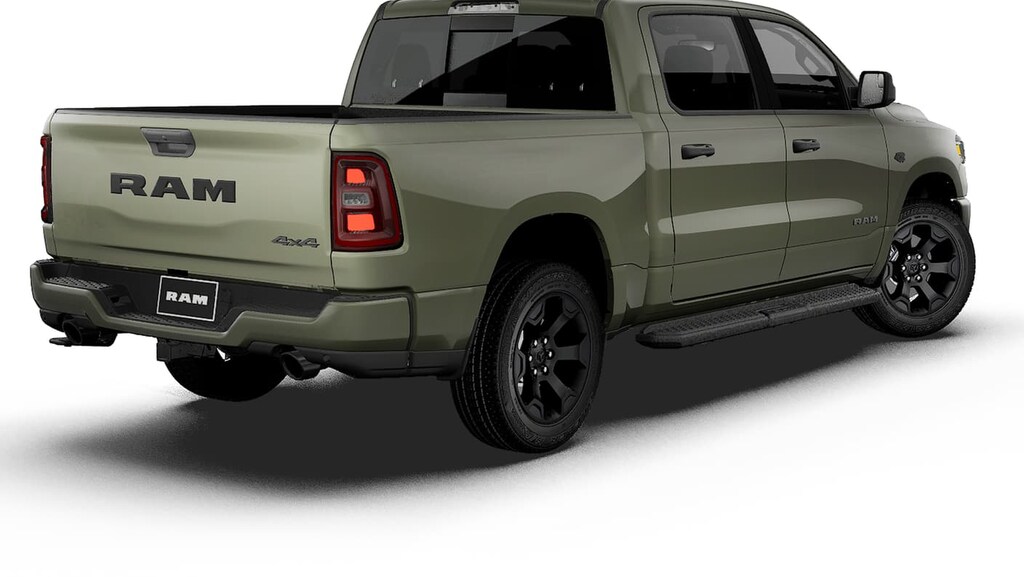 New 2027 Ram 1500 EXPRESS CREW CAB 4X4 5'7 BOX Pickup