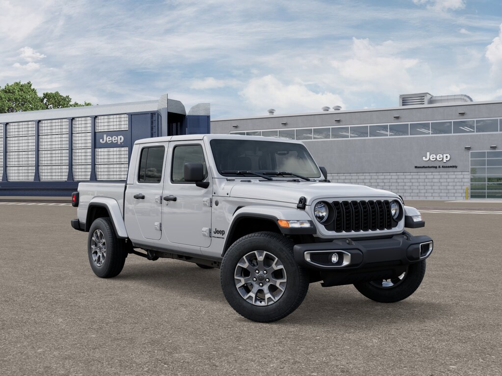 New 2026 Jeep Gladiator Sahara 4x4 Pickup
