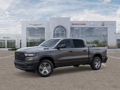 2025 Ram 1500 Tradesman Crew Cab 4x4 5'7 Box Pickup