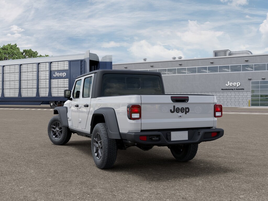 New 2026 Jeep Gladiator SPORT 4X4 Pickup
