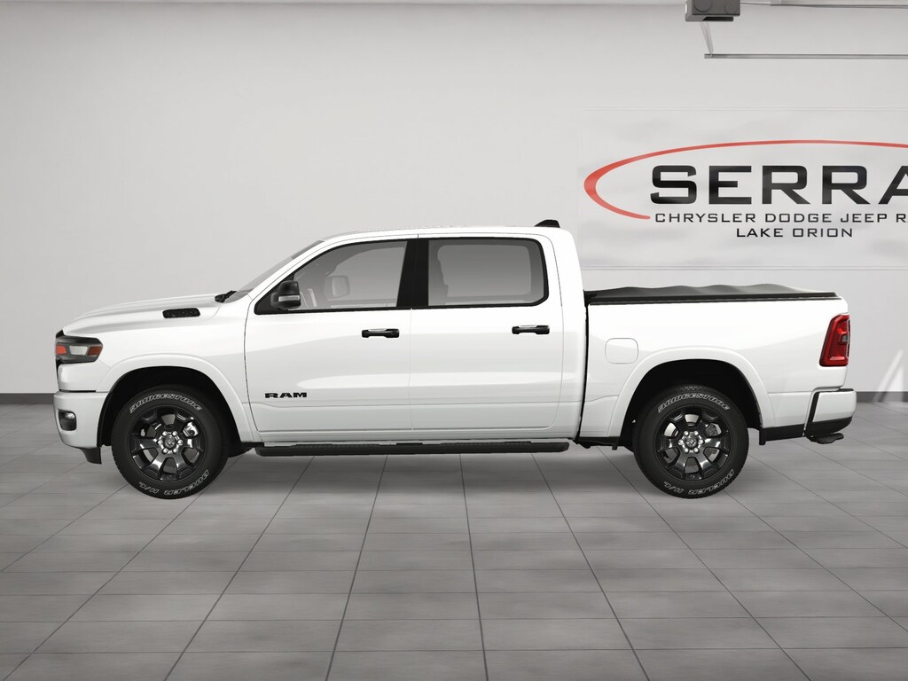 New 2025 Ram 1500 BIG HORN CREW CAB 4X4 5'7 BOX Pickup