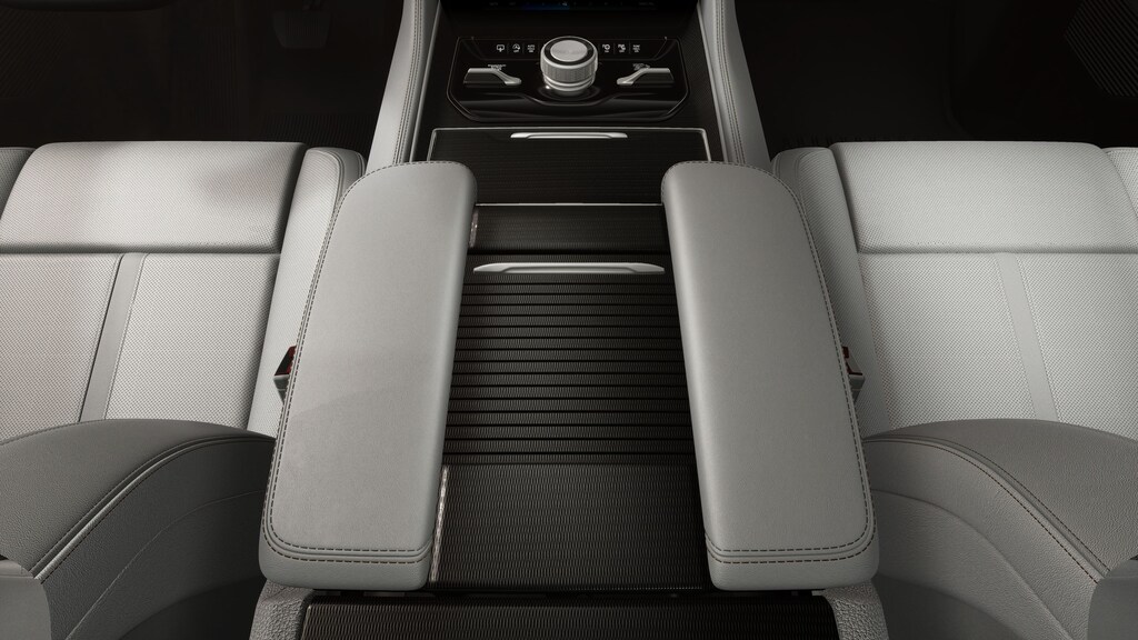 New 2026 Jeep Grand Wagoneer Summit Obsidian Sport Utility