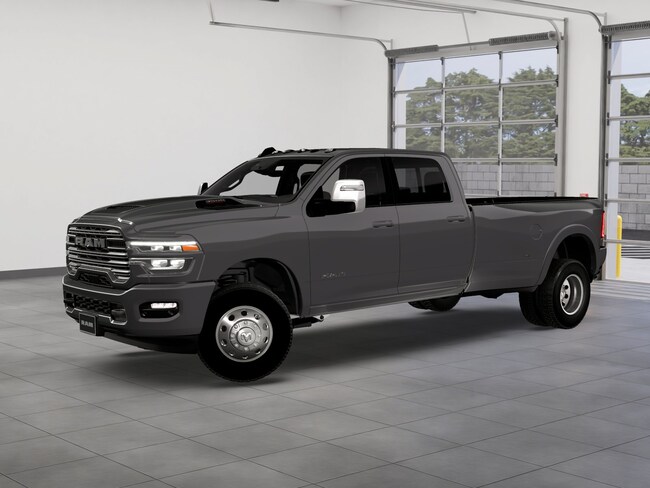 2026 Ram 3500 LARAMIE CREW CAB 4X4 8' BOX Pickup