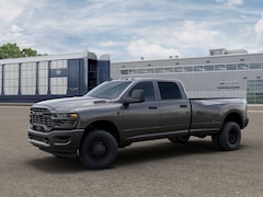 2026 Ram 3500 TRADESMAN CREW CAB 4X4 8' BOX Pickup