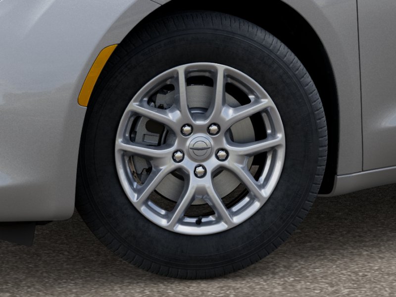 2026 Chrysler Voyager LX photo 4