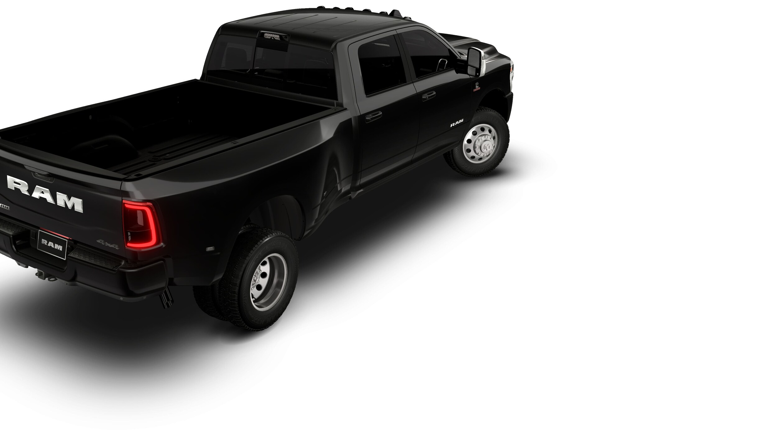 2026 RAM 3500 Laramie - Photo 10
