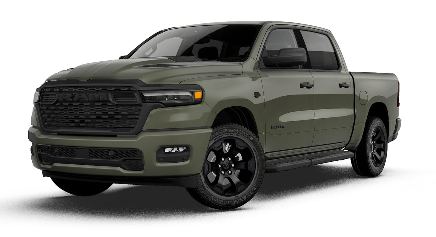 2027 Ram 1500 EXPRESS CREW CAB 4X4 5'7 BOX Pickup
