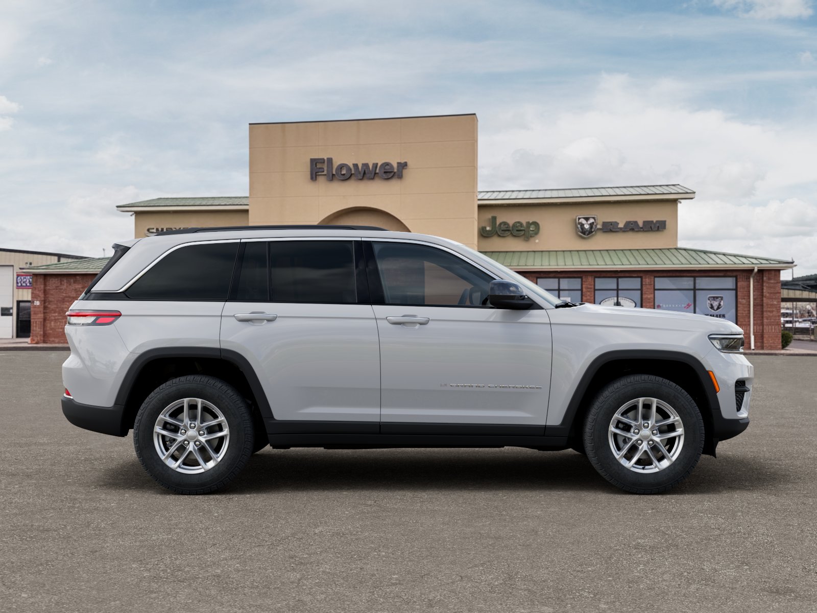 2025 Jeep Grand Cherokee Laredo - Photo 49
