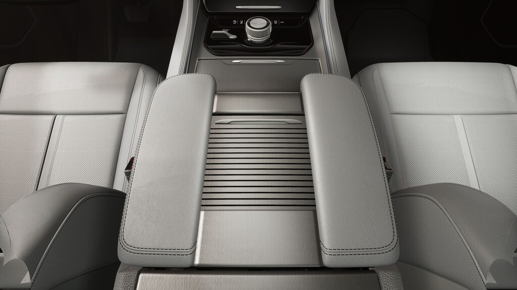 New 2026 Jeep Grand Wagoneer LIMITED ALTITUDE 4X4 Sport Utility