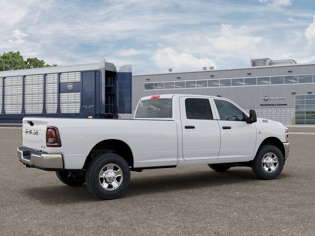 New 2026 Ram 2500 TRADESMAN CREW CAB 4X4 8' BOX Pickup