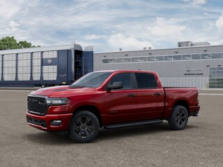 2026 Ram 1500 EXPRESS CREW CAB 4X4 5'7 BOX Pickup