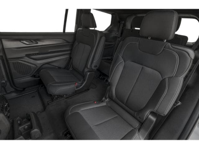 2025 Jeep Grand Cherokee L Altitude - Photo 13