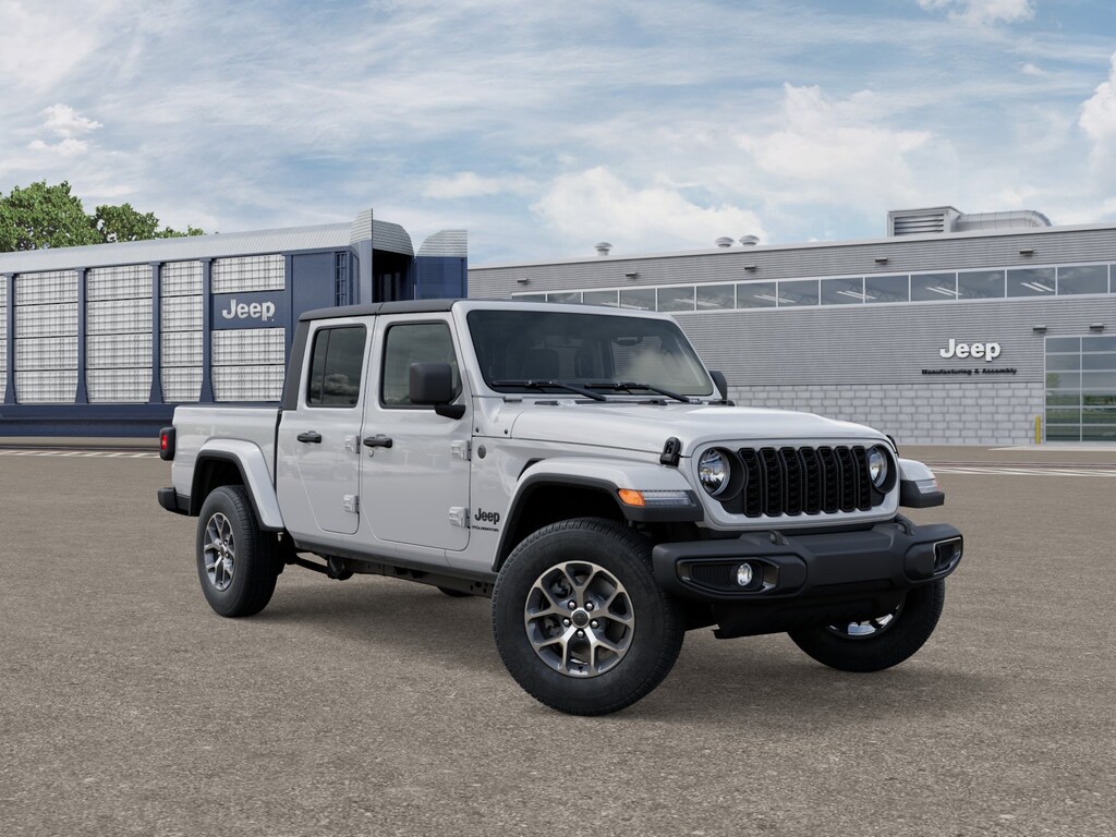 New 2026 Jeep Gladiator SPORT S 4X4 Pickup