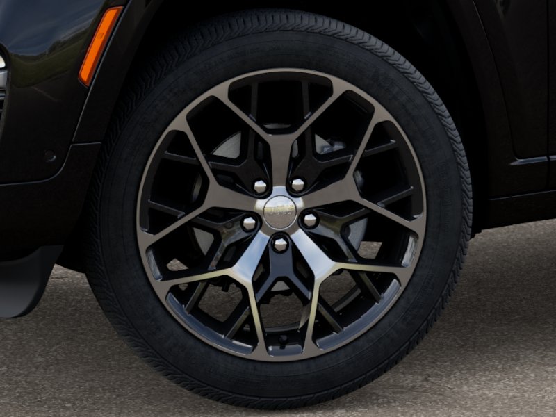 2025 Jeep Grand Cherokee Summit Reserve photo 4