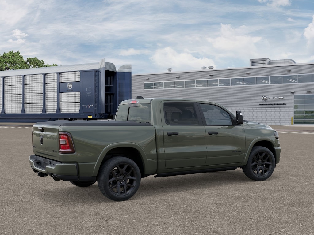 New 2026 Ram 1500 LARAMIE CREW CAB 4X4 5'7 BOX Pickup