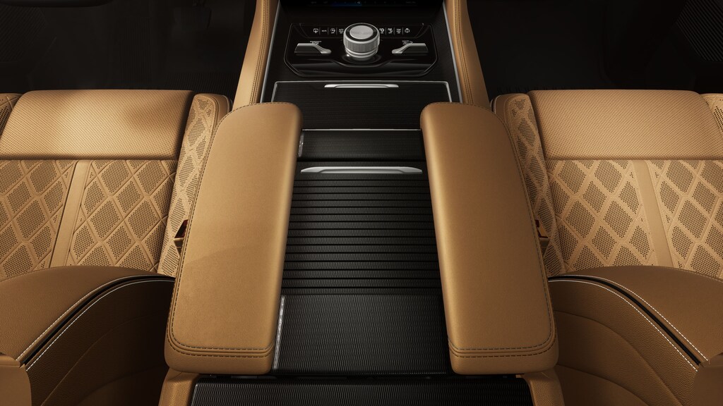 New 2026 Jeep Grand Wagoneer L SUMMIT RESERVE 4X4 Sport Utility