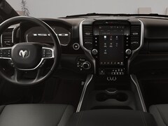 2026 Ram 1500 BIG HORN CREW CAB 4X4 5'7 BOX Pickup