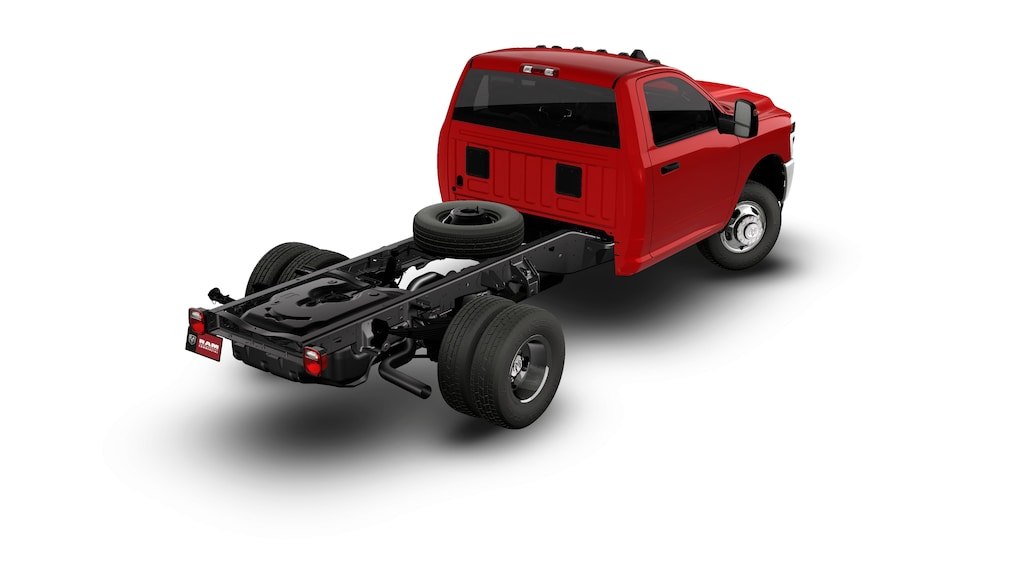 New 2026 Ram 3500 TRADESMAN CHASSIS REGULAR CAB 4X4 60' CA Pickup