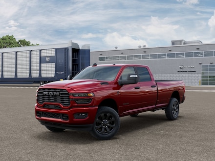 2026 Ram 3500 BIG HORN CREW CAB 4X4 8' BOX Pickup